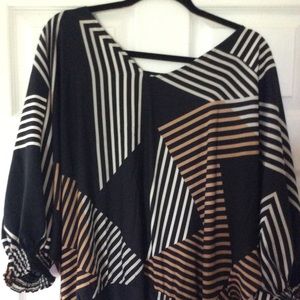 New York &Co. Boat neck Top. Worn twice. Size XL